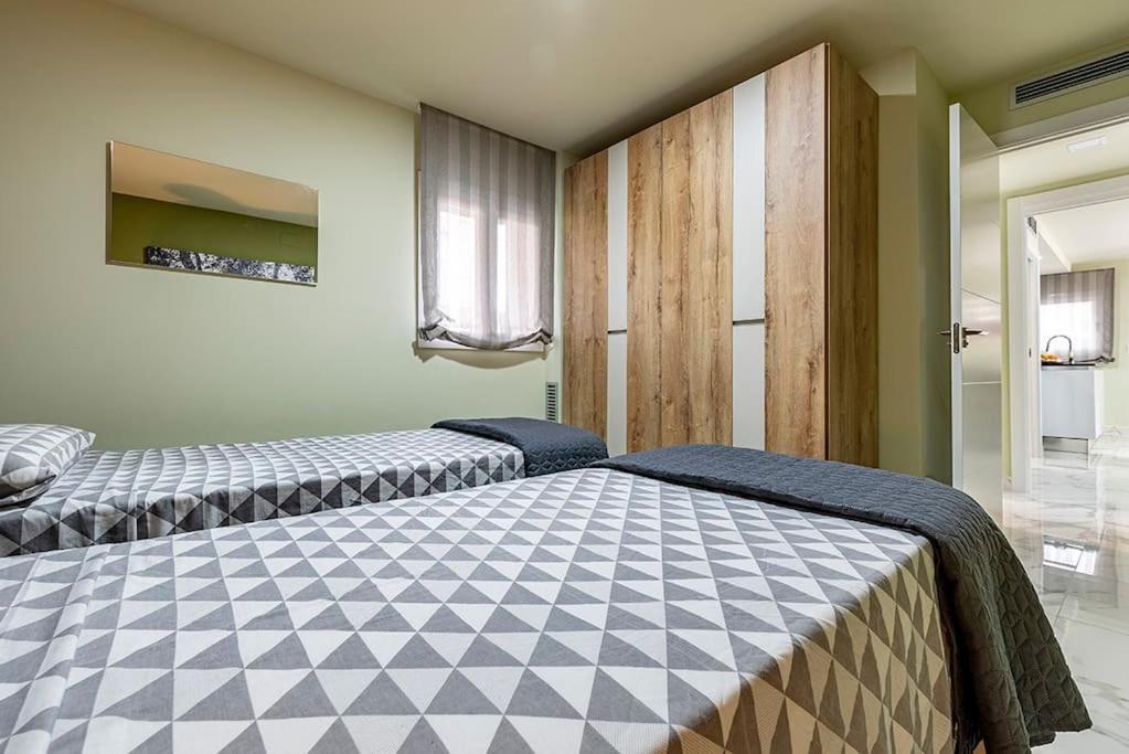 미아미플라자 5 Stelle Piscina, Jacuzzi, Wifi - 2 Min Dal Mare 아파트 외부 사진